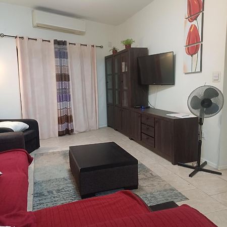 Apartament Inessa'S Flat Pietà Zewnętrze zdjęcie